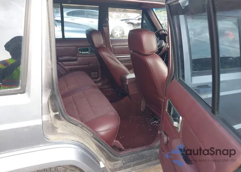 1990 Jeep Cherokee Pioneer из США, поврежденный, VIN 1J4FJ38L1LL129725